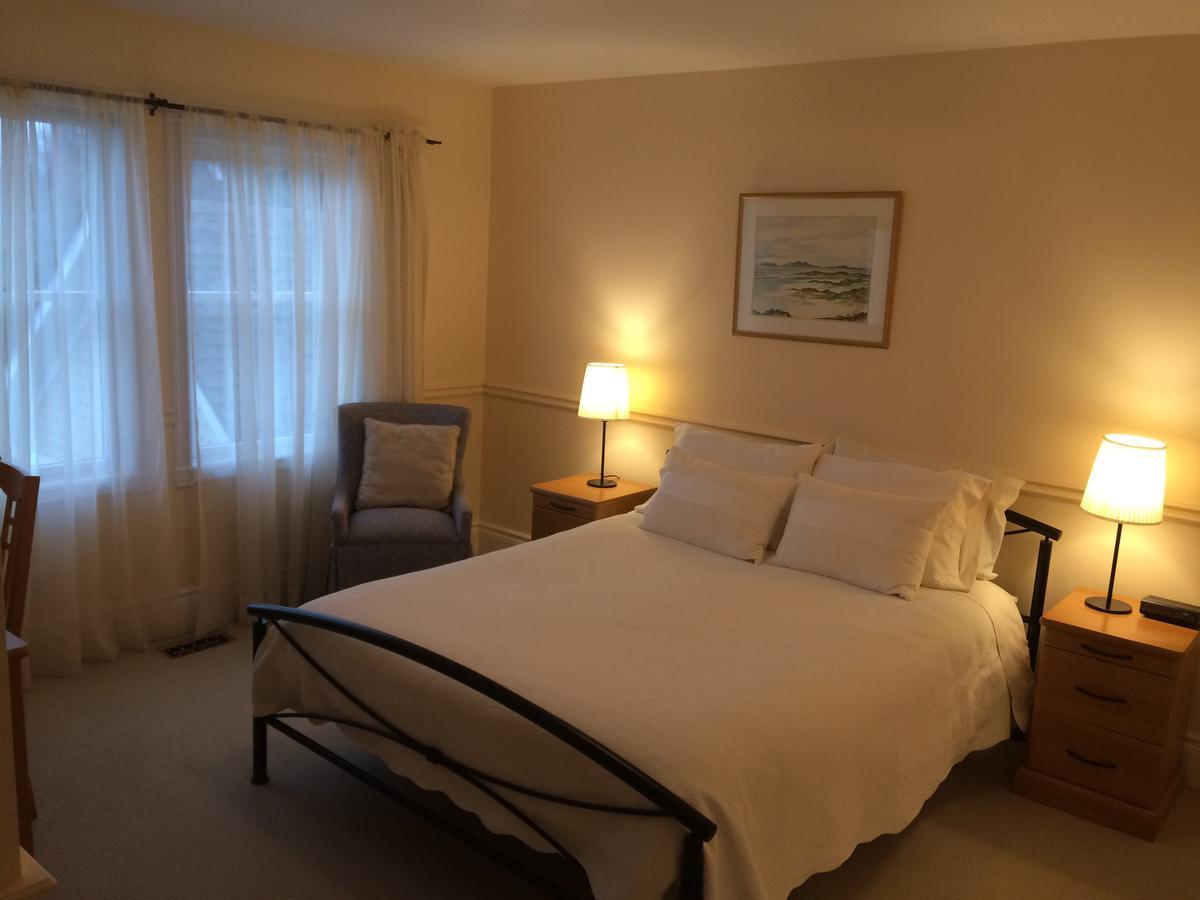 Dicksons Family Suite Niagara-on-the-Lake Exterior photo